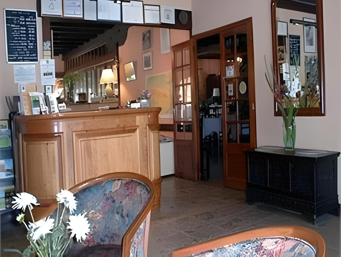 Public Area 2, Horizon 117, Ariège