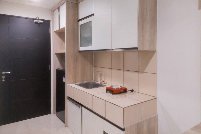 Others 4, Stunning Studio at Paramount Skyline Apartment By Travelio, Tangerang
