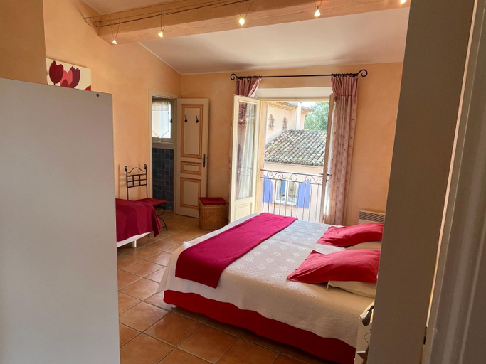 Others 3, Le Mazet des Mures, Var