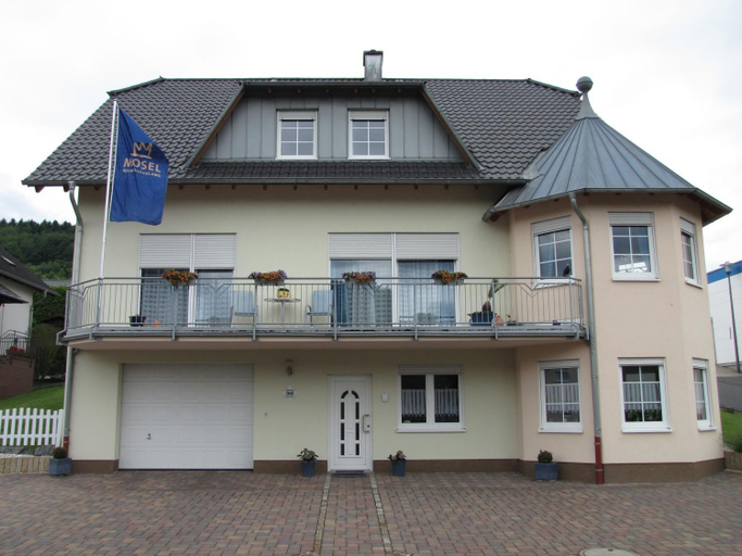 Exterior & Views 1, Weingut u. Gastehaus Menten, Cochem-Zell