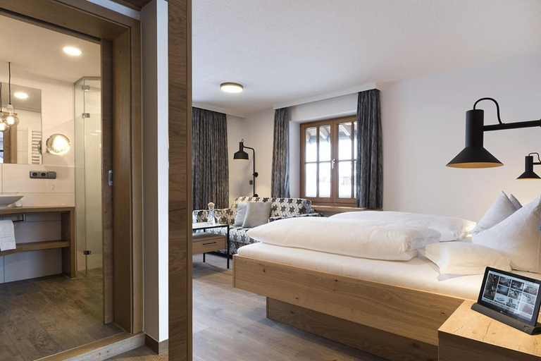 Bedroom 3, Wohlfuhlhotel Berwanger Hof, Oberallgäu