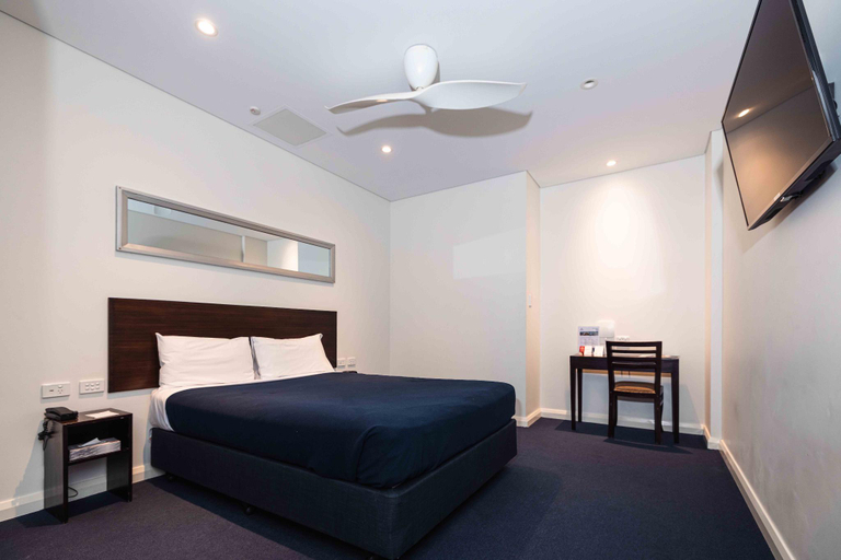 Bedroom 24