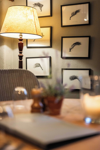 Others 5, St Tudy Inn, Cornwall
