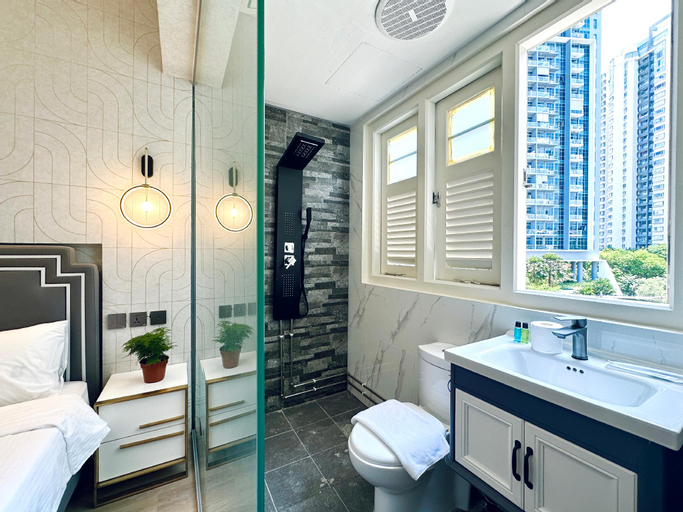 Bathroom 8