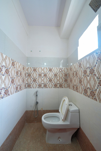 Bathroom 5, Hivee Hotel, Hyderabad