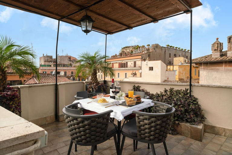 Food & Drinks 5, Antico Albergo Sole Al Pantheon, Roma