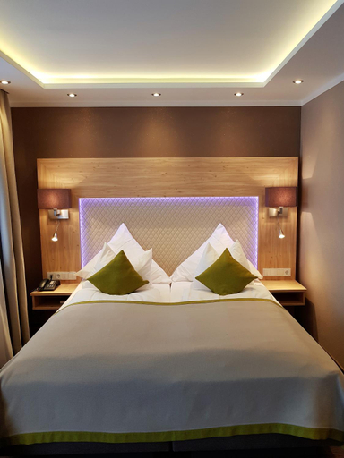 Bedroom 9