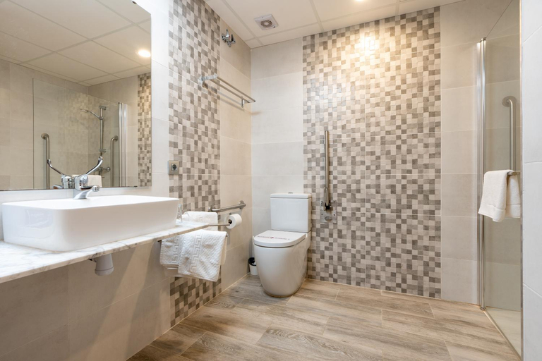 Bathroom 3, Hotel Ecoavenida, Castellón