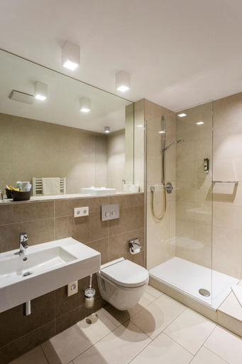 Bathroom 2, Hotel Otterbach, Ludwigsburg