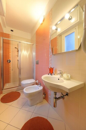 Bathroom 8