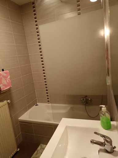 Appartement Gauche avec balcon, Moselle