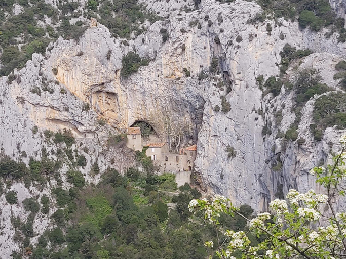 Others 5, hOMe-Shanti Galamus -- Relais Rando - velo - moto, Pyrénées-Orientales