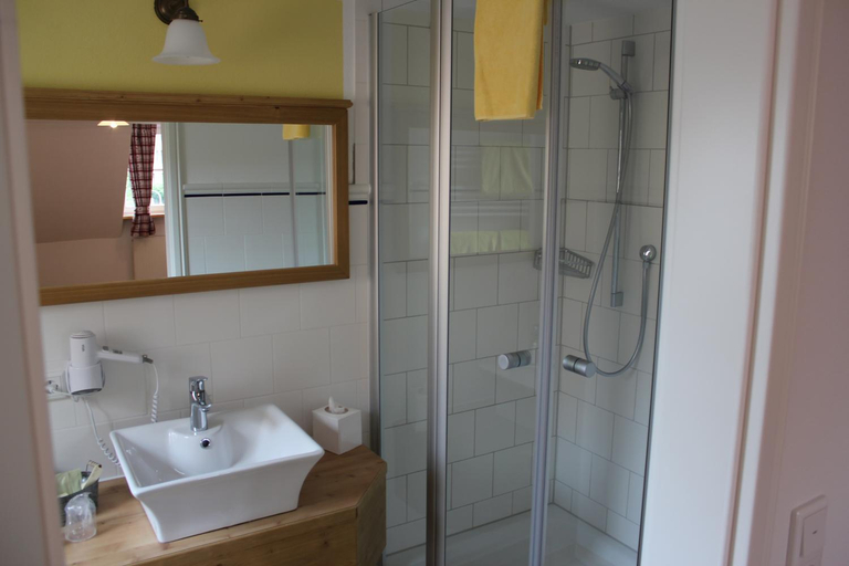 Bathroom 4, Posthotel Arnold, Weißenburg-Gunzenhausen