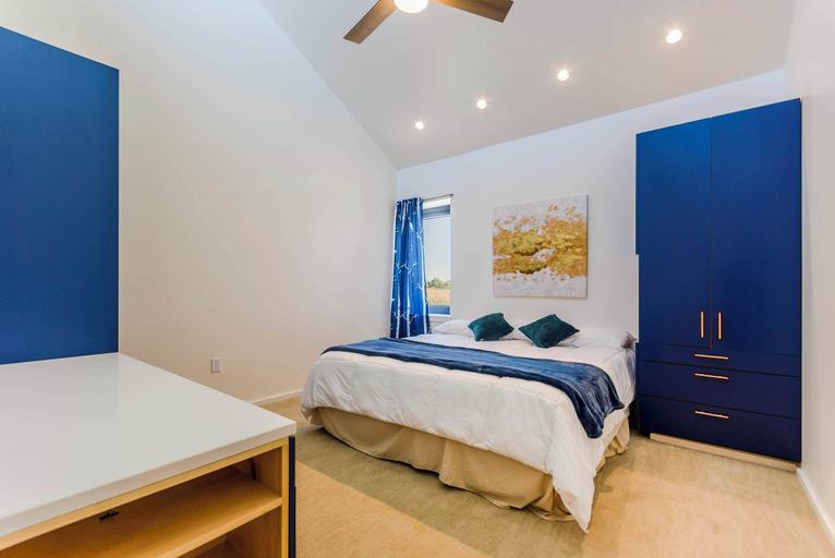 Bedroom 3, Blue Vista Stone Lodge, Riley