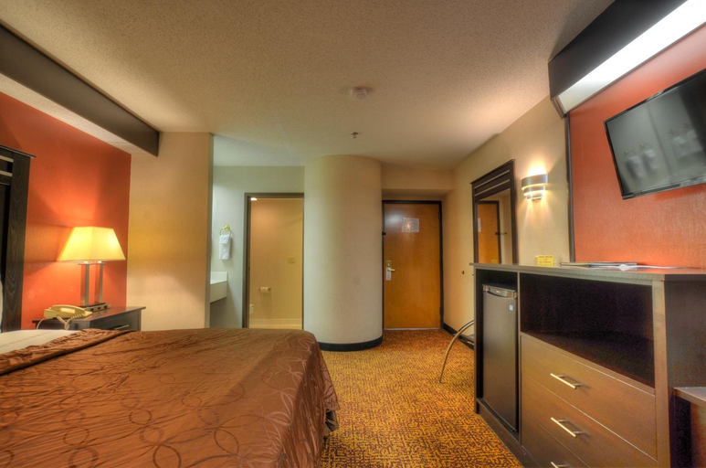 Others 4, Smoky Mountain Inn & Suites, Swain