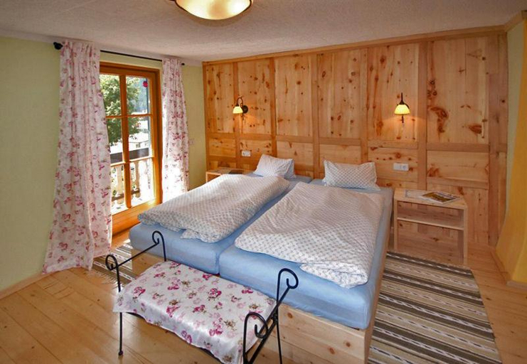 Bedroom, Gasthof Dorfschenke, Spittal an der Drau