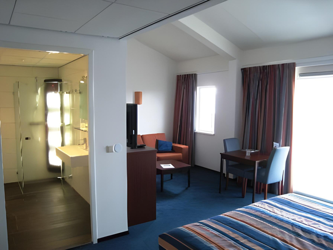 Bedroom 2, Hotel Greenside Texel, Texel