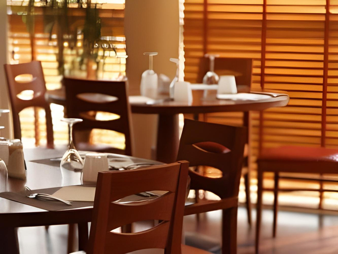 Food & Drinks 5, Greenhotels Roissy Parc des Expositions, Seine-Saint-Denis