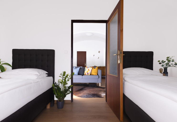Bedroom 2, Hotel Baroko, Praha 10