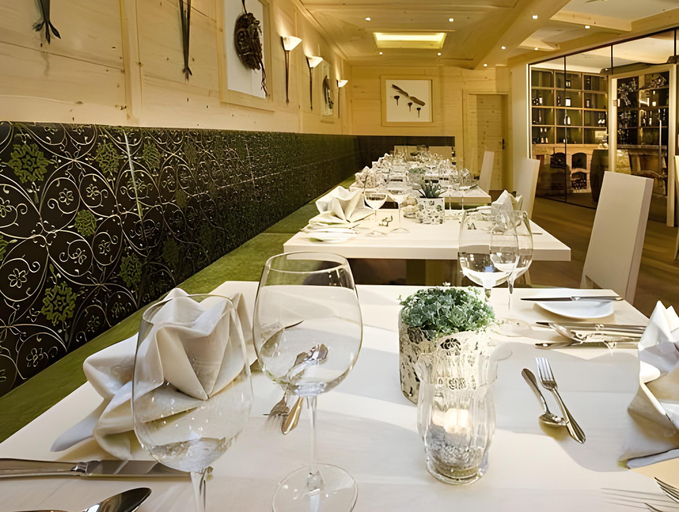 Food & Drinks 4, Krauterhotel Hochzillertal, Schwaz