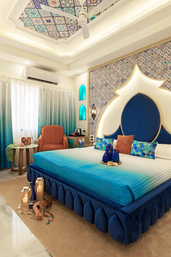 Bedroom 24