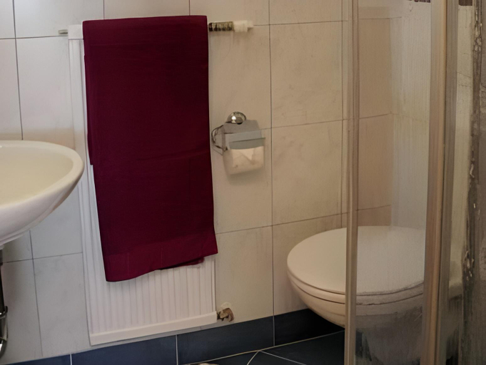 Bathroom 2, Haus Pfeifenberger, Tamsweg
