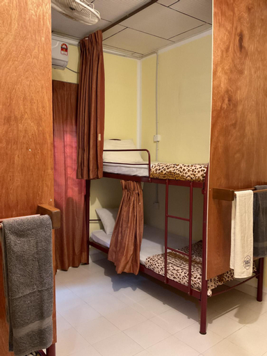 Bedroom 15