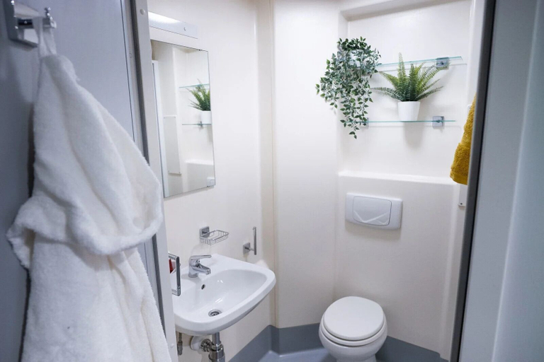 Bathroom, For Students Only Portsburgh Court Edinburgh, Edinburgh