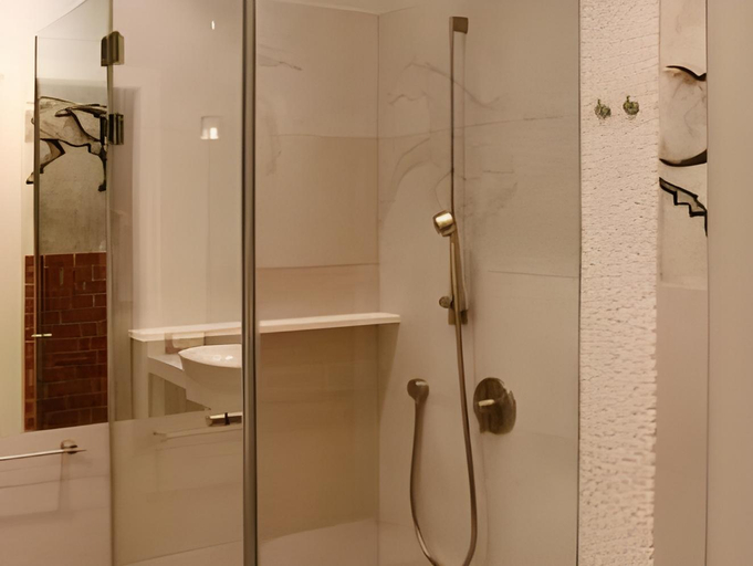 Bathroom 3, Apartamenty Bracka 6, Kraków City
