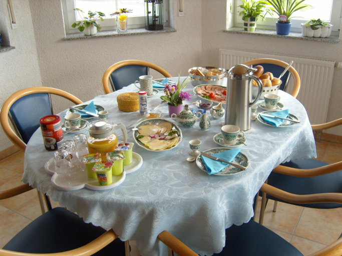 Food & Drinks 4, Weingut u. Gastehaus Menten, Cochem-Zell