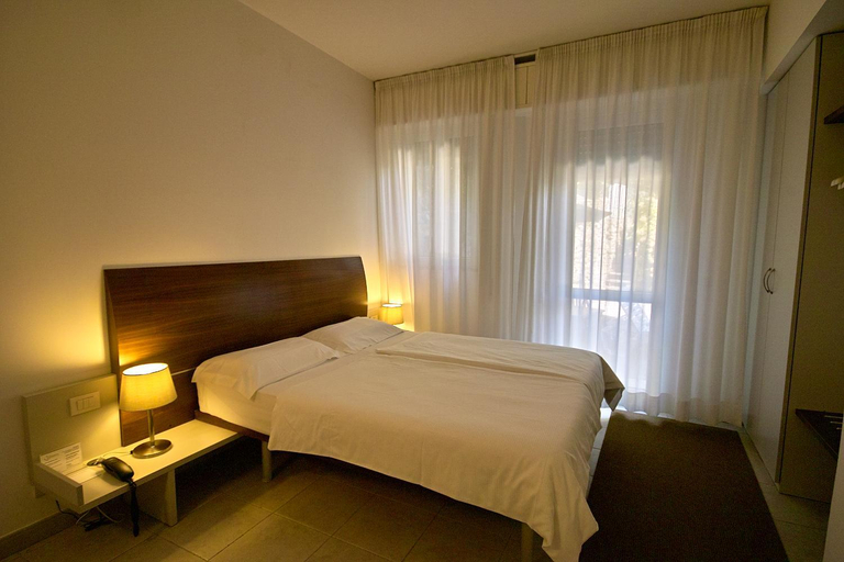 Bedroom 13