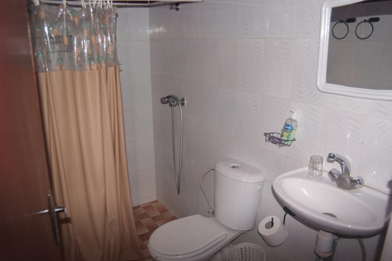 Bathroom 4, Haven La Chance Desert Hotel, Errachidia