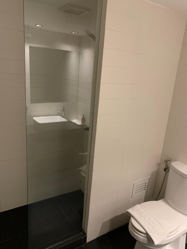 Bathroom 17