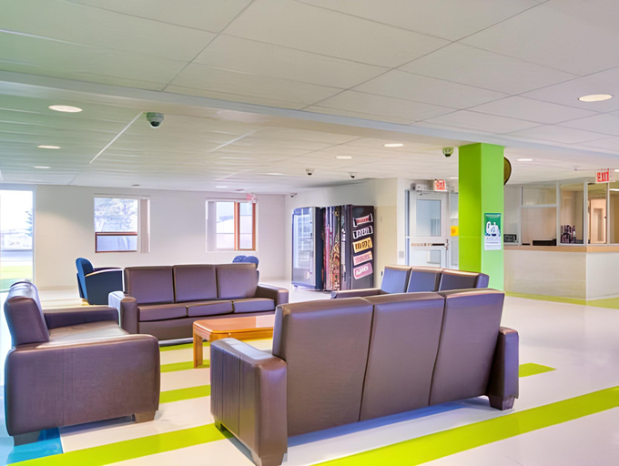 Others 4, Residence & Conference Centre - Sudbury North, Greater Sudbury