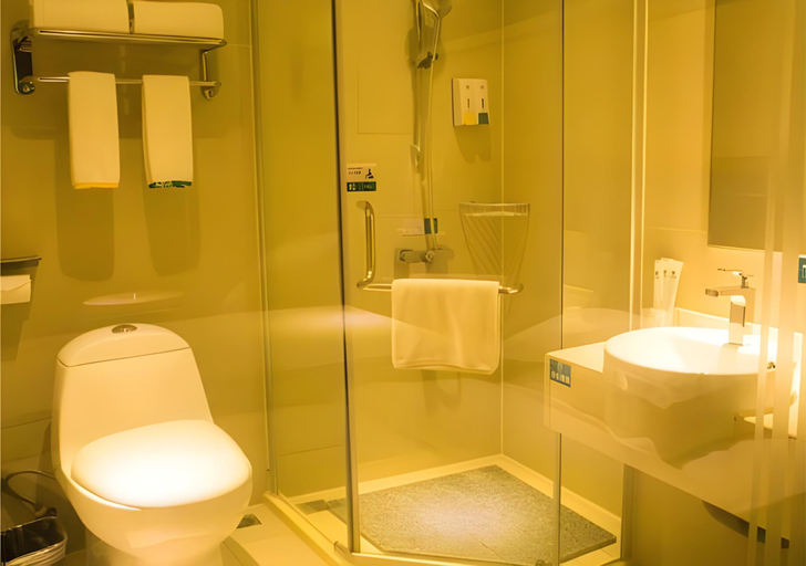 Bathroom 3, City Comfort Inn Hechi Yizhou Erqiao, Hechi