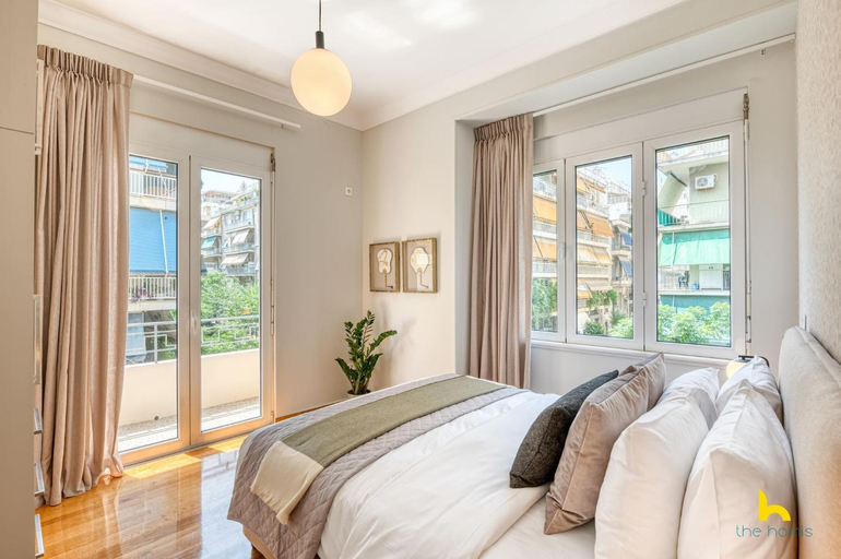 Others 5, 1 Contemporary 2-BDR APT near Kalimarmaro & Alsos Park!, Attica