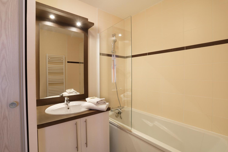 Bathroom, Residence Goelia Les Roches, Finistère