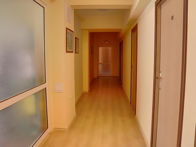Others 3, Neon Guest Rooms, Shumen