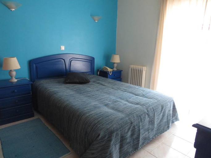 Bedroom 2, Hotel Praia Azul, Torres Vedras