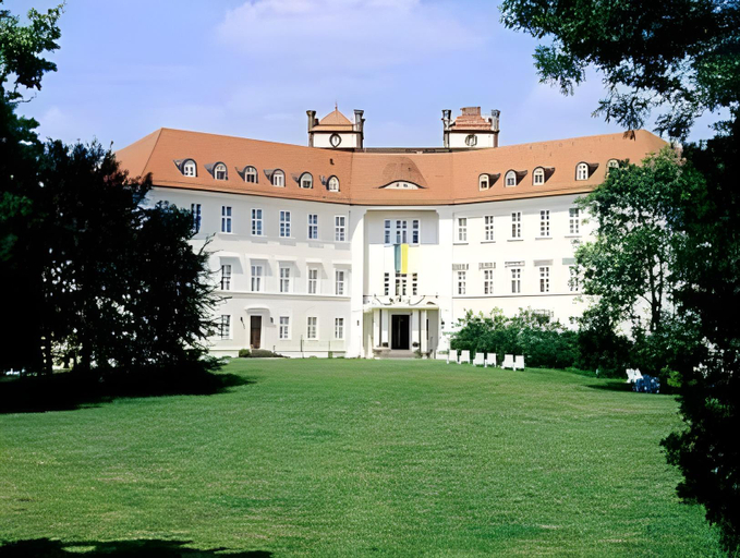 Others 4, Schloss Lubbenau, Oberspreewald-Lausitz