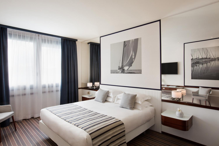 Bedroom 13
