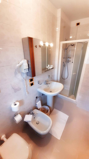 Bathroom 3