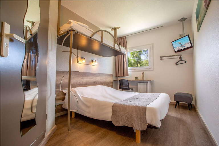 Bedroom, B&B HOTEL Berck-sur-Mer Rang-du-Fliers, Pas-de-Calais