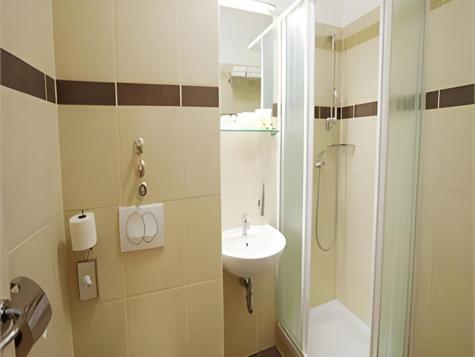 Bathroom 5, Hotel Breza, Zagorska Sela