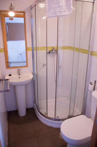 Bathroom 4, Residencia Universitaria Cadiz Centro, Cádiz