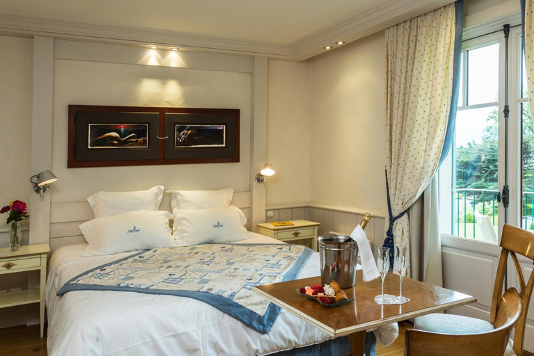 Bedroom 10