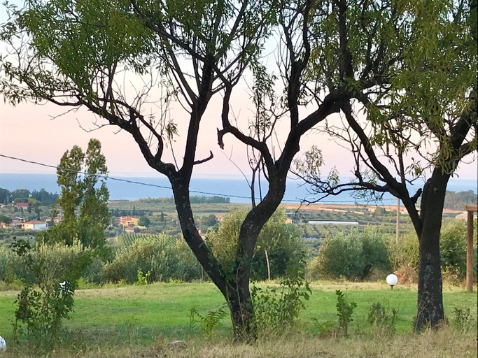 Others 2, Campagna Vista Mare, Cosenza