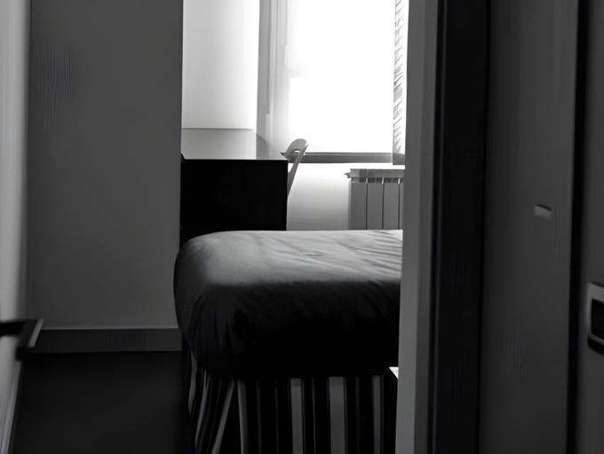 Others 5, Hostal Averroes, Burgos