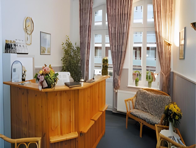 Others, Hotel Gutenberg, Nordfriesland