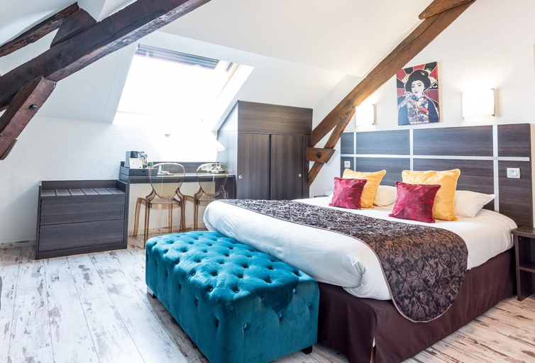 Bedroom 2, Hotel le Centre, Lot
